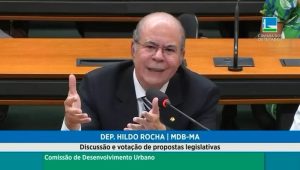 Hildo Rocha apresenta parecer que amplia segurança jurídica para taxistas (3)